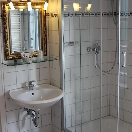 Gastehaus Belvedere Мини-отель *